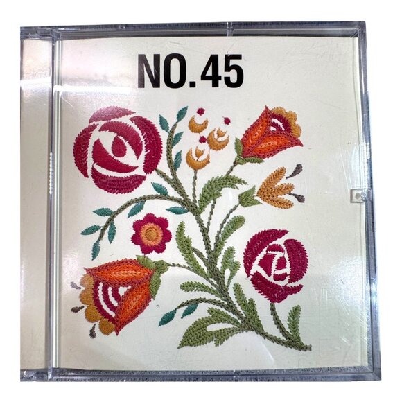 Bernette For Bernina No.45 Embroidery Design Booklet & CD Floral Patterns Rose - Picture 4 of 7